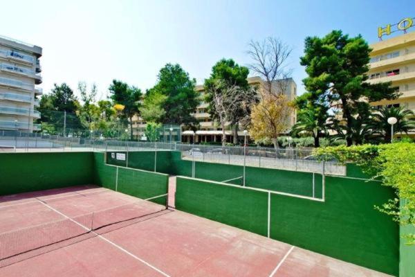 Larimar Big Swimming Pool Apartman Salou Kültér fotó